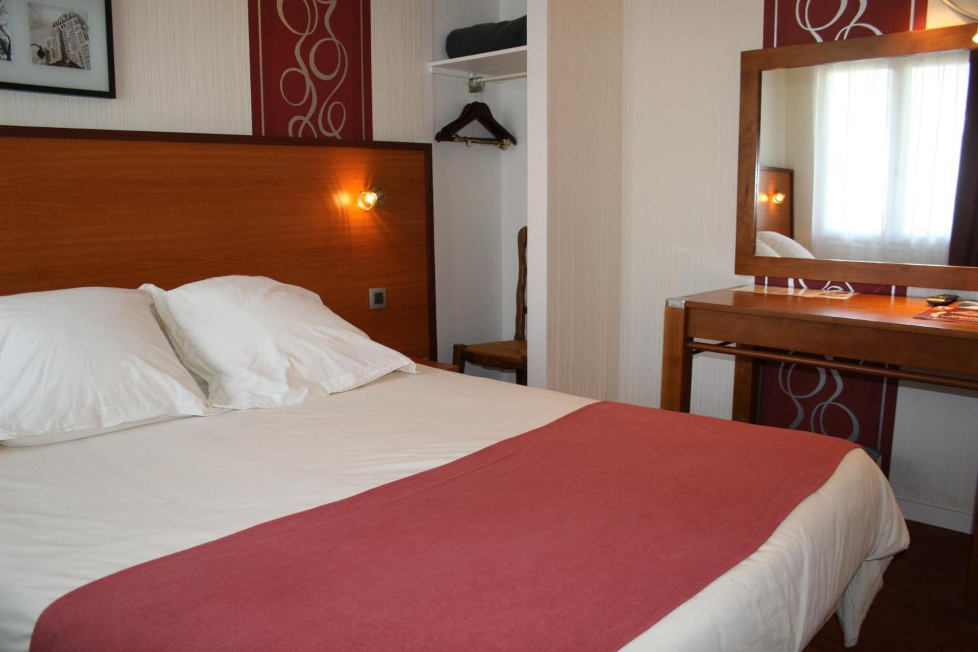 Hotel Capricorne Vendome Bilik gambar