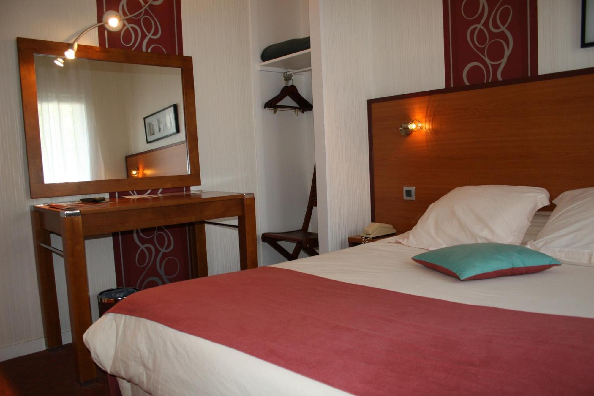 Hotel Capricorne Vendome Bilik gambar