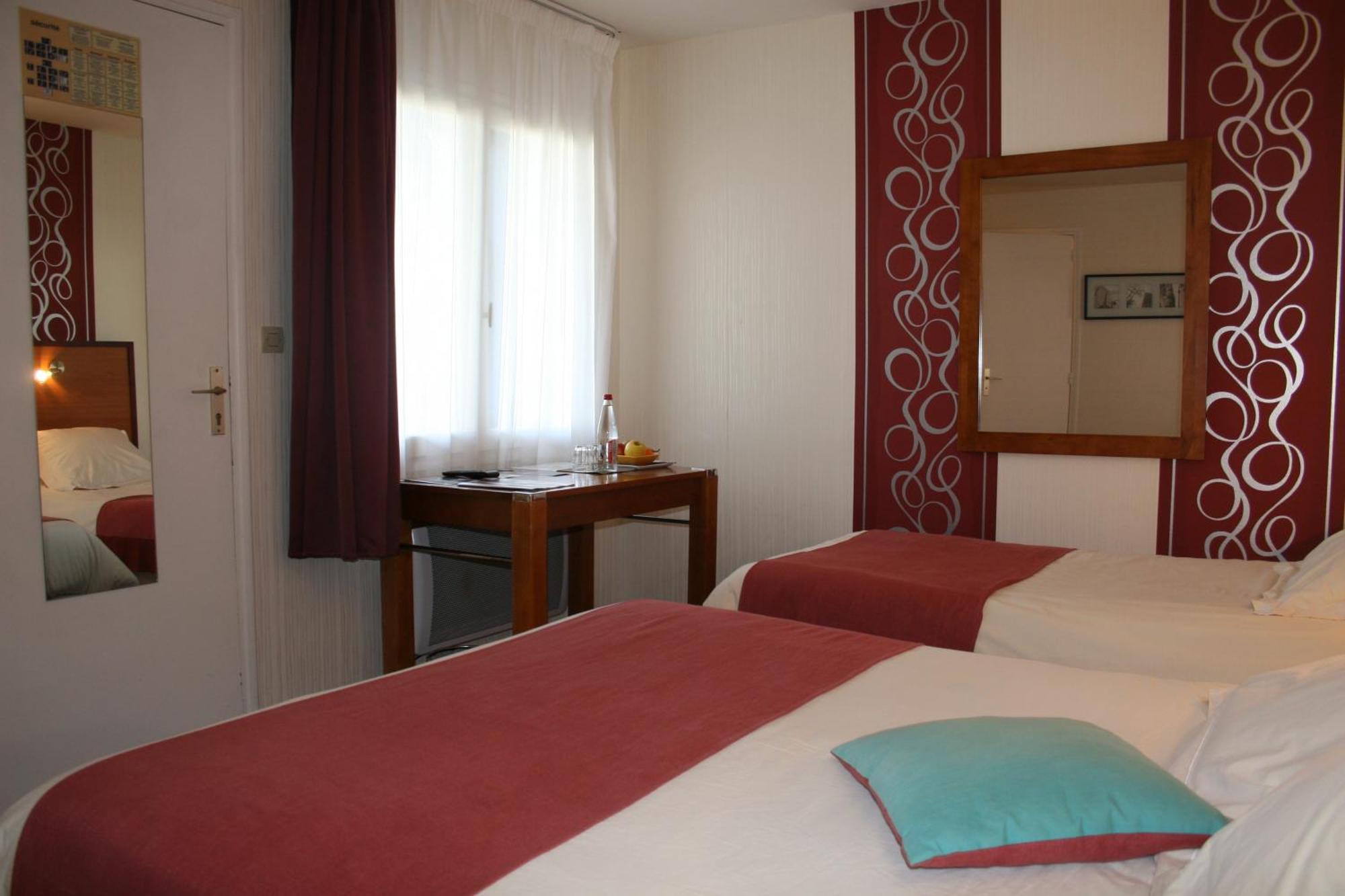 Hotel Capricorne Vendome Bilik gambar