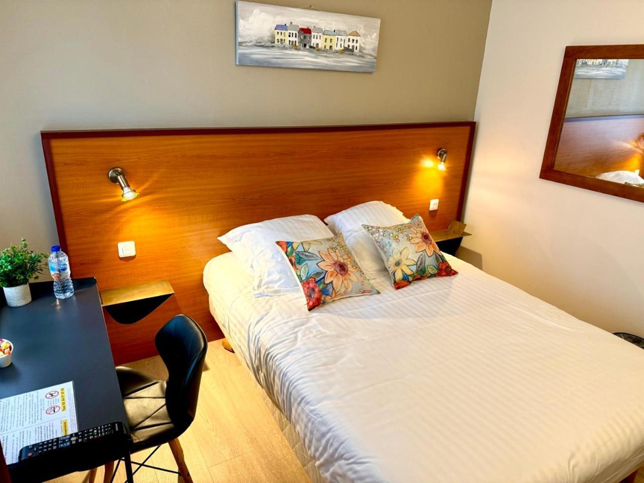 Hotel Capricorne Vendome Luaran gambar