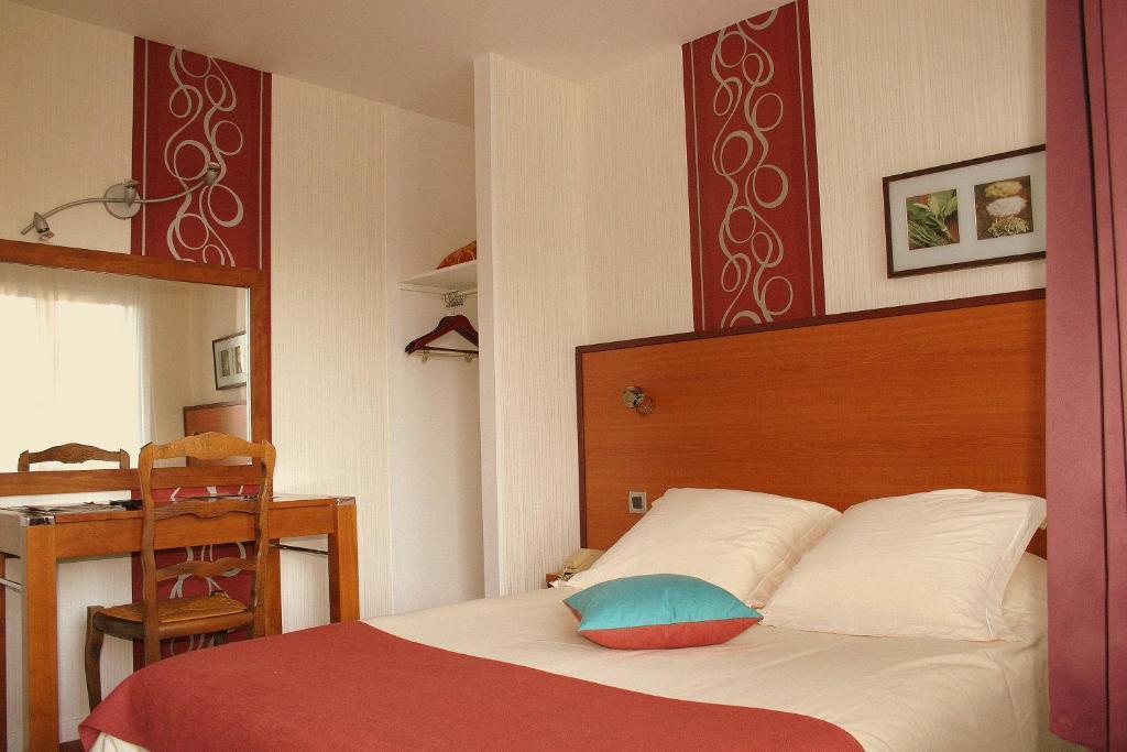 Hotel Capricorne Vendome Luaran gambar